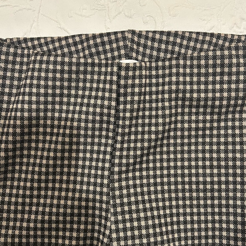 Altar’d State Gingham High-Waisted Flared Pants 
Size: XS 
NWT - Picture 2 of 8
